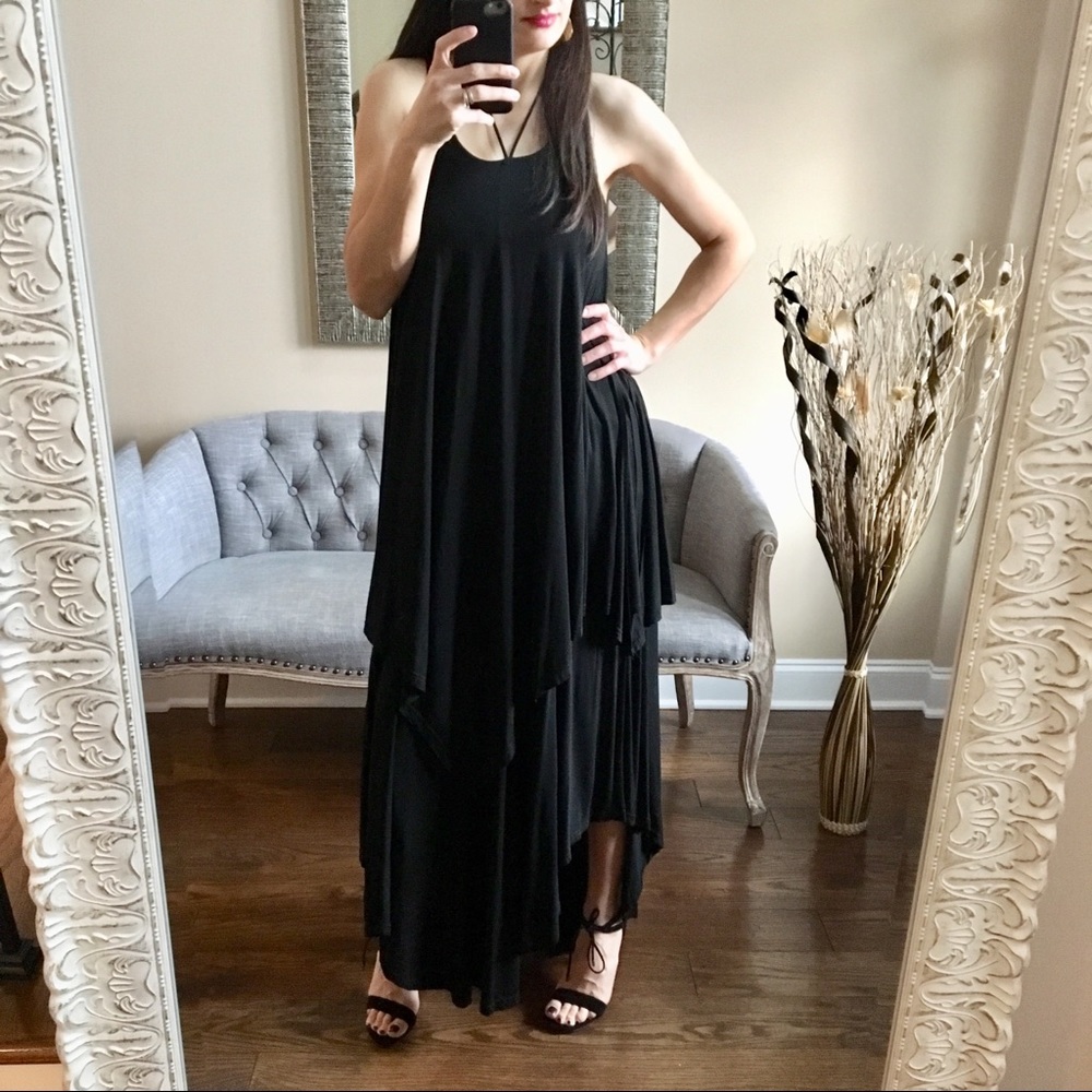 ✨NEW✨Black Maxi Dress